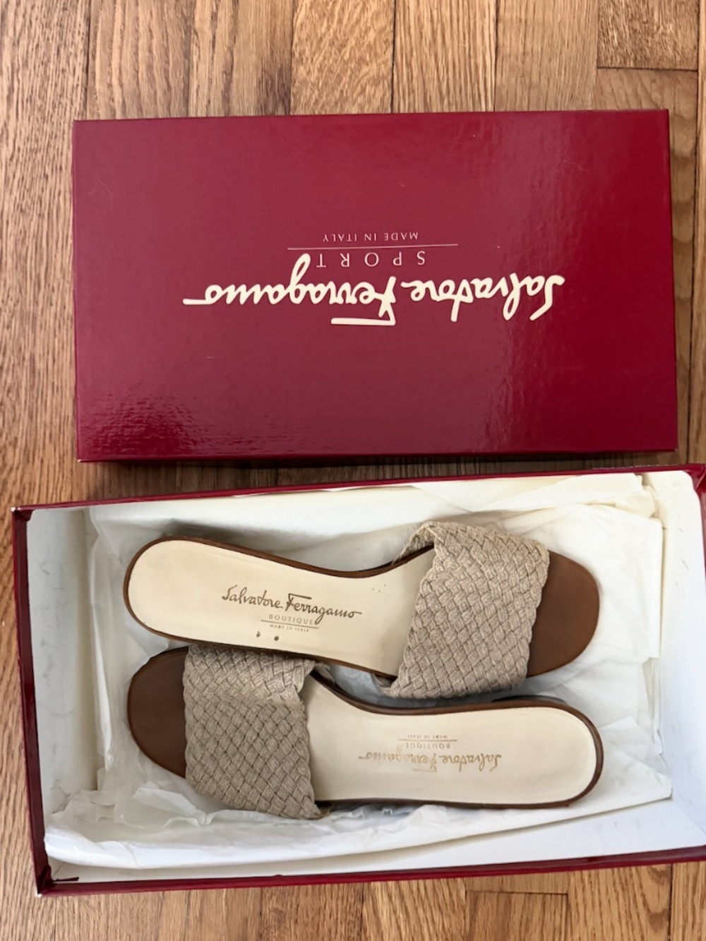 True Vintage Tan Suede Leather Ferragamo Slides, sz 9, great condition
